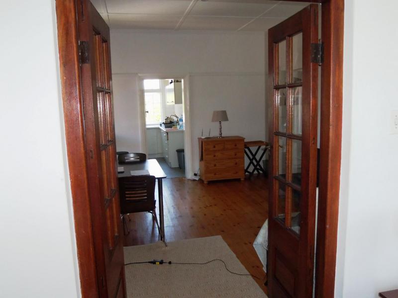 To Let 1 Bedroom Property for Rent in Rondebosch Western Cape